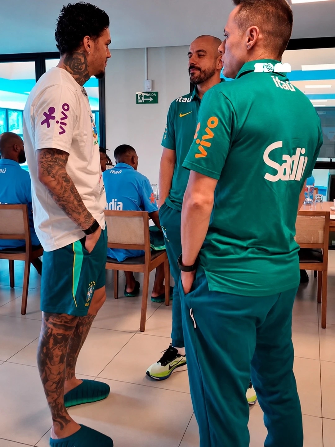 Đôi dép lạ của tuyển Brazil gây sốt trước World Cup 2026 2 Đôi dép lạ của tuyển Brazil gây sốt trước World Cup 2026