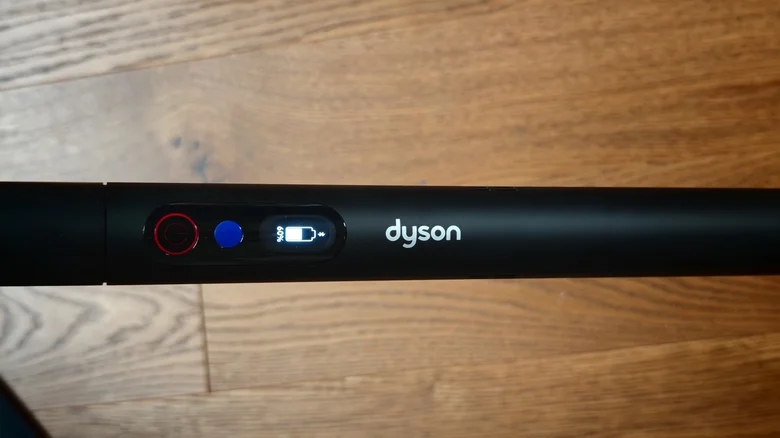 Máy hút bụi Dyson PencilVac Fluffycones đáng giá 15 triệu?