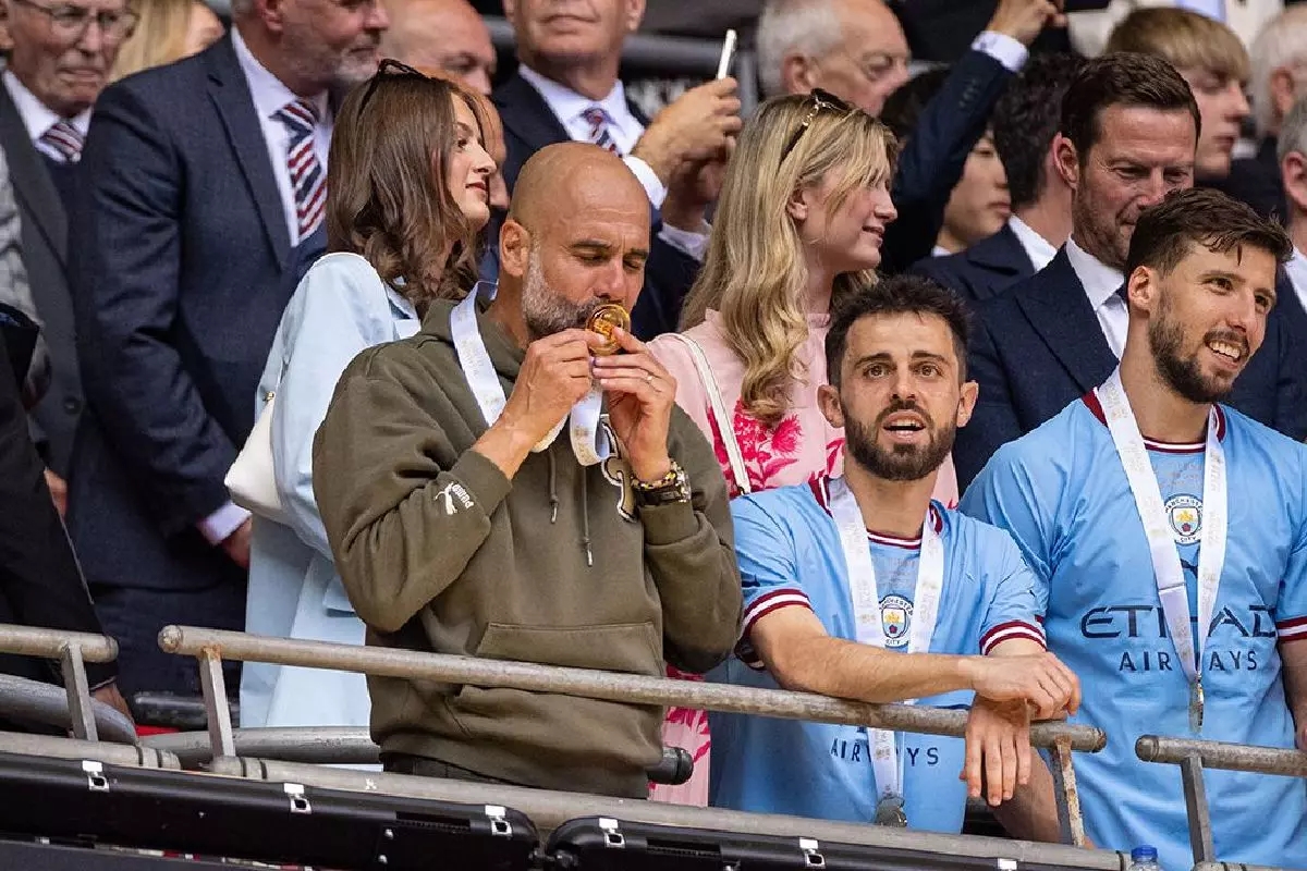 Guardiola rời Man City sau 10 năm, khép lại kỷ nguyên huy hoàng nhất lịch sử CLB 2 Guardiola rời Man City sau 10 năm, khép lại kỷ nguyên huy hoàng nhất lịch sử CLB