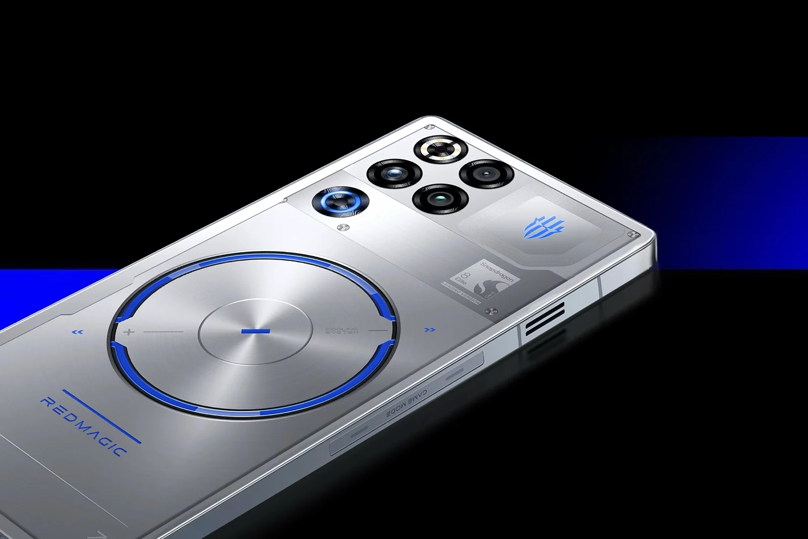 RedMagic 11S Pro khiến tôi nhìn điện thoại gaming bằng con mắt khác