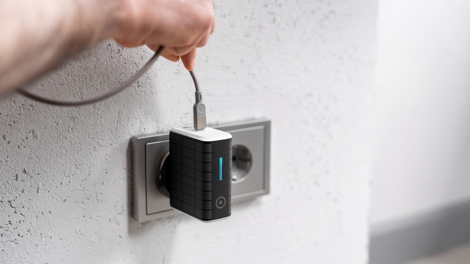 Solly 280W cho thấy pin sạc dự phòng đang tiến hóa thành ‘trạm năng lượng bỏ túi’