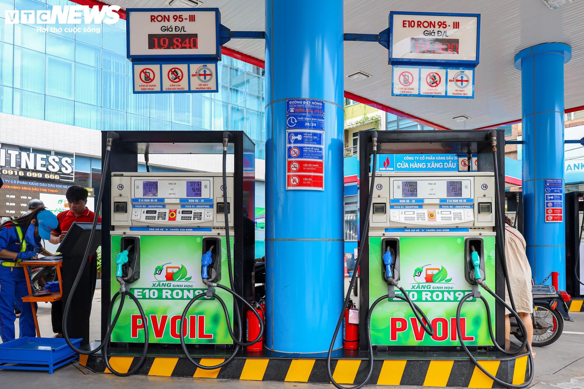 Đang dùng xăng RON 95, có cần xả sạch bình trước khi chuyển sang xăng E10? 2 Đang dùng xăng RON 95, có cần xả sạch bình trước khi chuyển sang xăng E10?