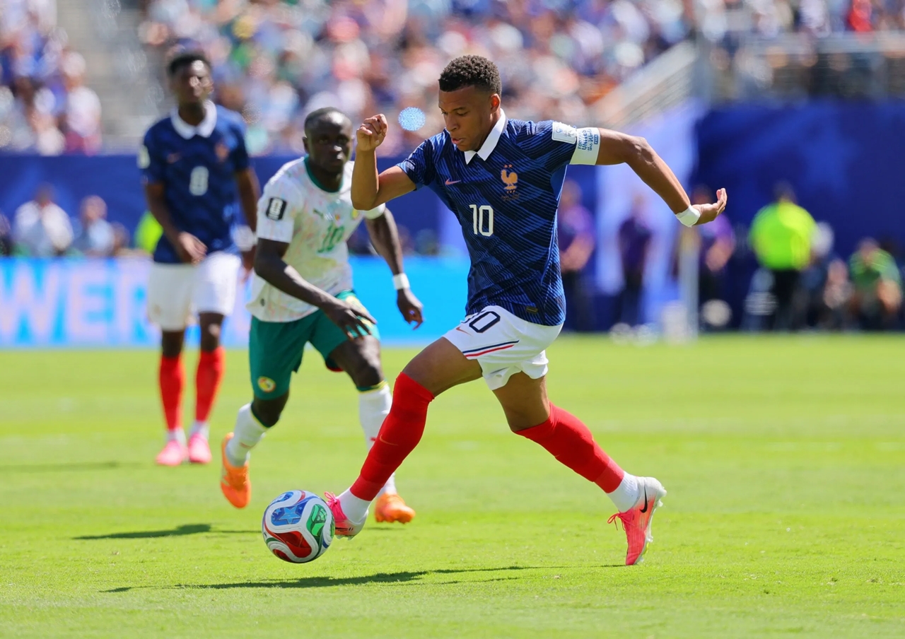 Mbappe lại bùng nổ trước Iraq?