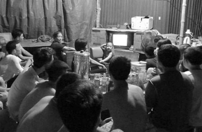 Nếu bố bạn là fan bóng đá, có lẽ ông từng làm điều này 1 Nếu bố bạn là fan bóng đá, có lẽ ông từng làm điều này