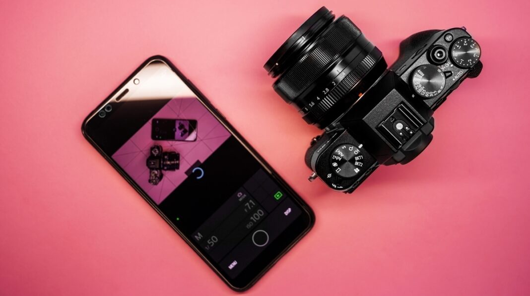 Camera điện thoại tốt hơn DSLR chưa?