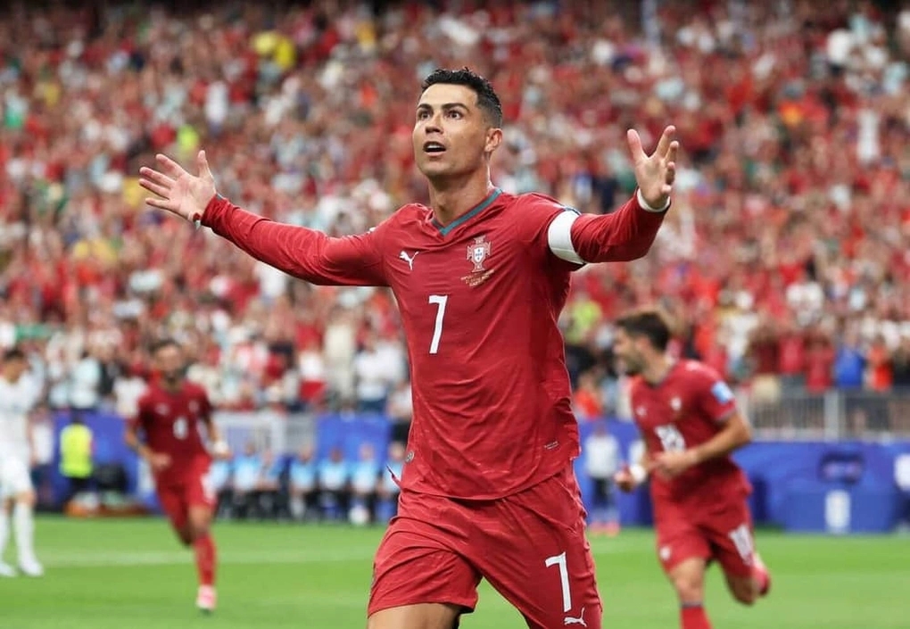 Ronaldo đã trở lại
