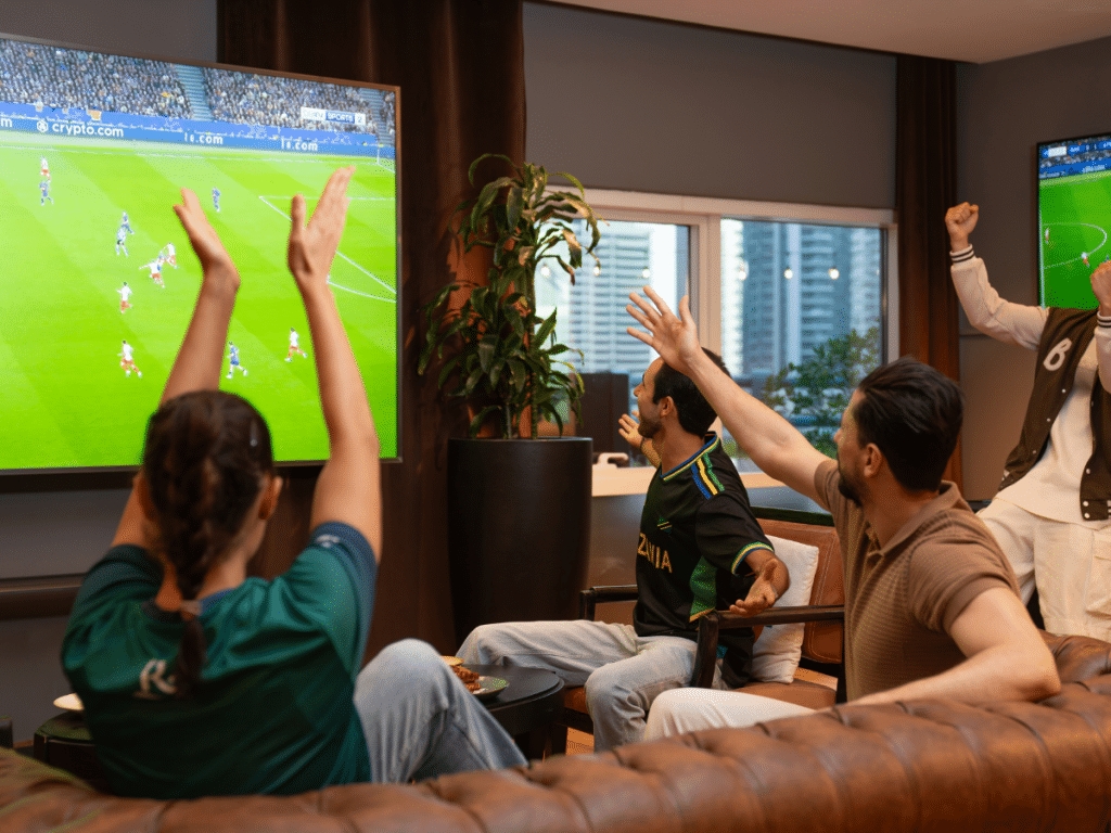 Có những tình bạn chỉ xuất hiện mỗi 4 năm một lần vì World Cup