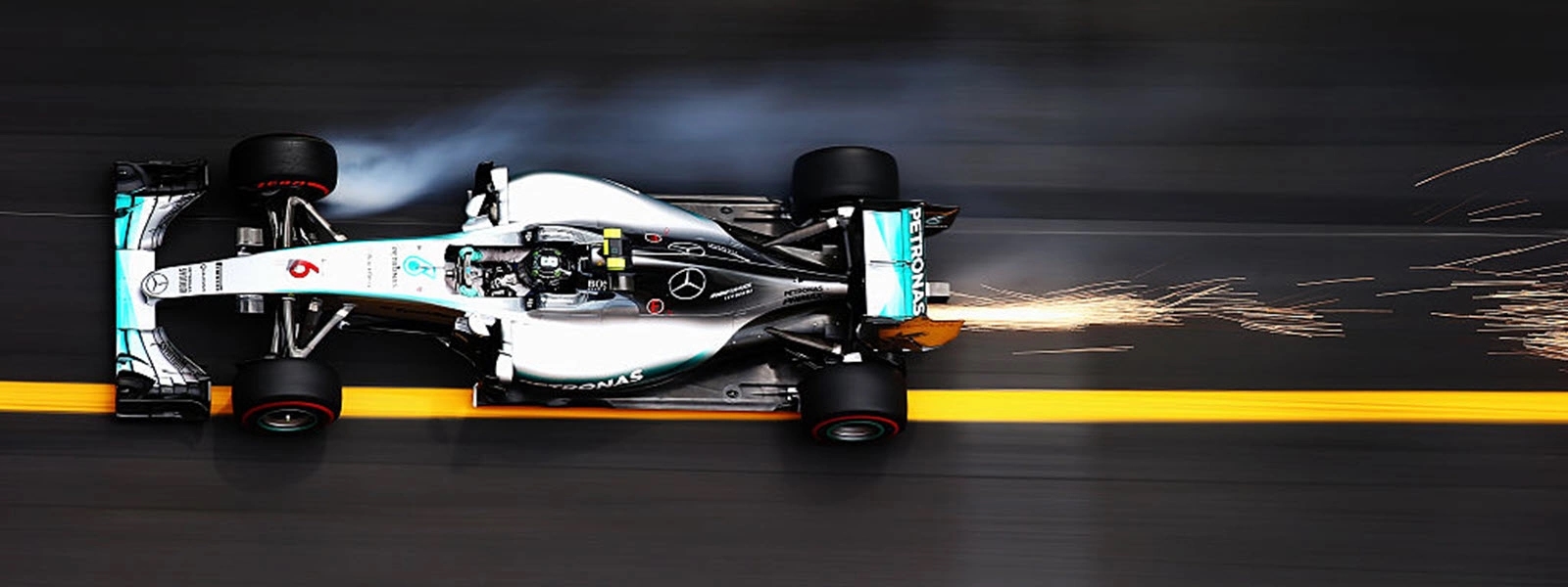 F1 và thứ khiến tôi hiểu tại sao đàn ông thích máy móc đến vậy
