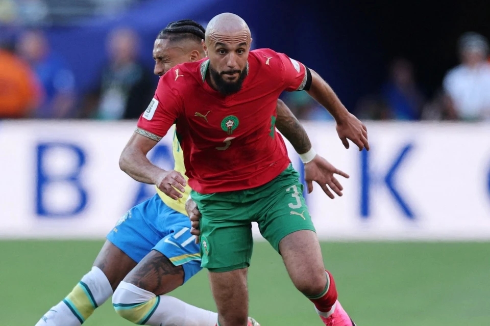 Diện mạo mới lạ của Noussair Mazraoui