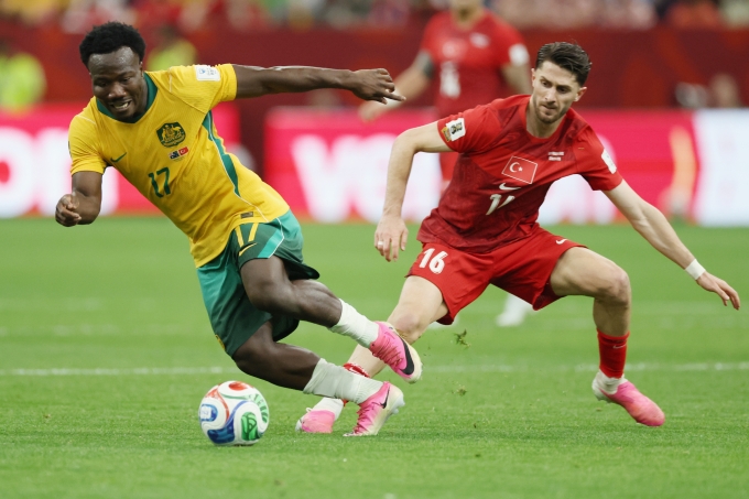 Chân dung Nestory Irankunda: Người hùng mới của Australia tại World Cup 2026 2 Chân dung Nestory Irankunda: Người hùng mới của Australia tại World Cup 2026
