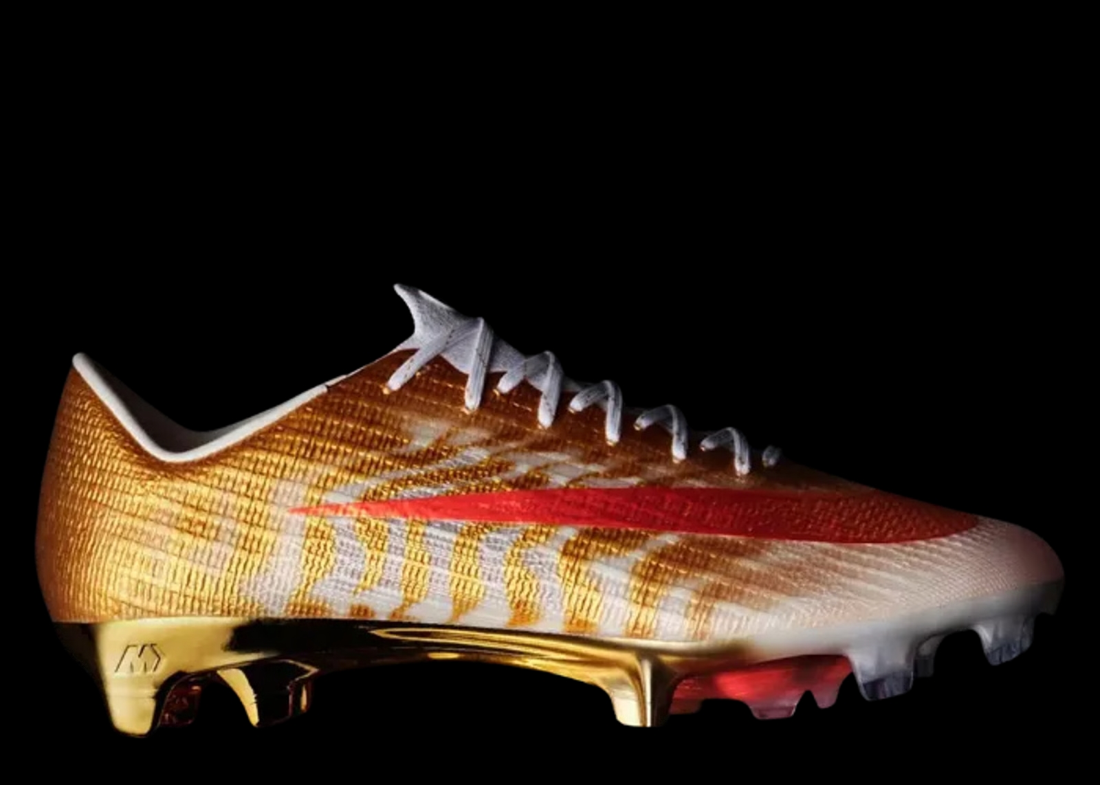 Đôi giày vàng độc nhất của Ronaldo