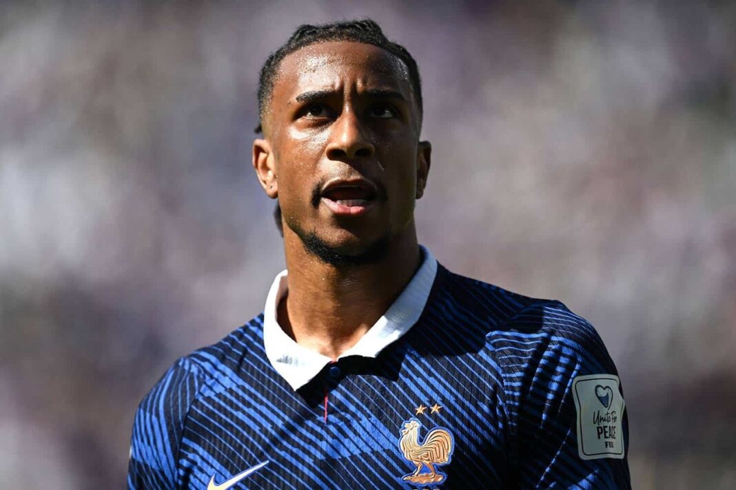 Olise cũng có kỷ lục như Mbappe