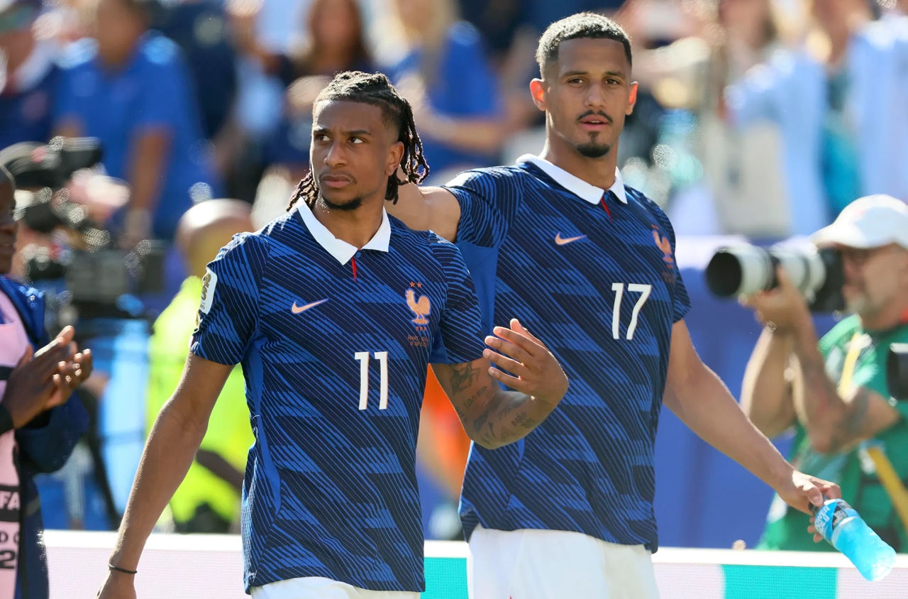 Olise cũng có kỷ lục như Mbappe 1 Olise cũng có kỷ lục như Mbappe