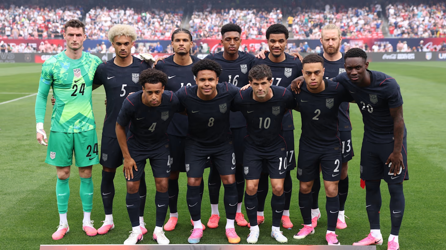 Mauricio Pochettino và bài kiểm tra đầu tiên trên đất nhà