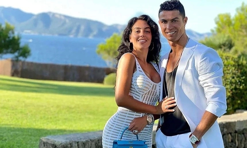 Gia đình Ronaldo giàu có nhất dàn cầu thủ dự World Cup 2026