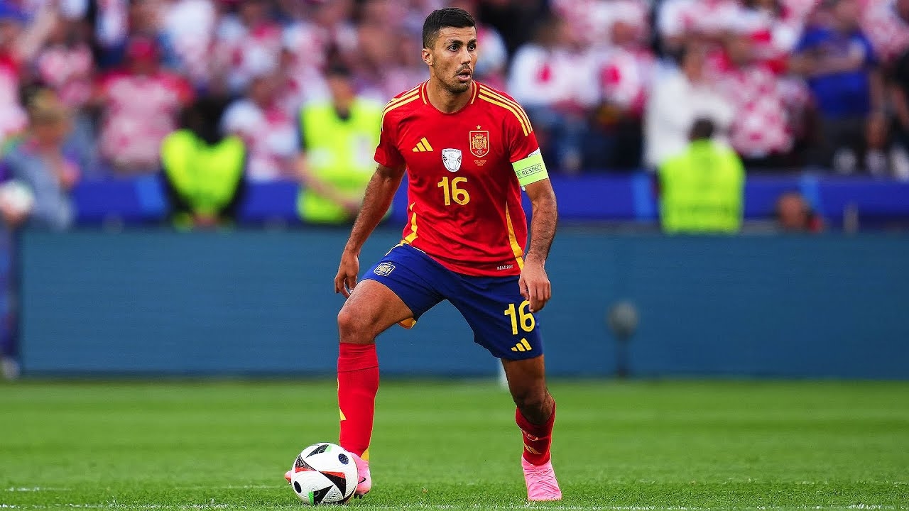 Rodri là ai? 2 Rodri là ai?