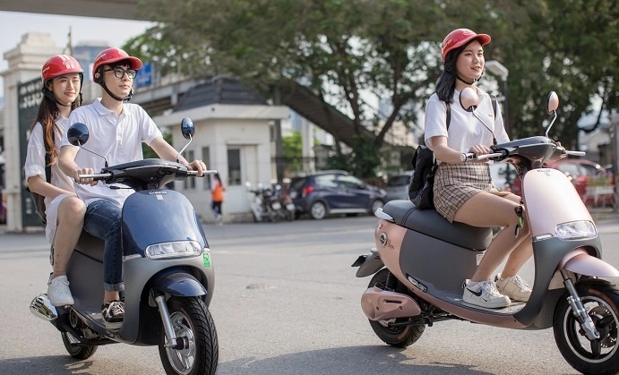 Xe máy điện và lần đầu tiên tôi nghiêm túc xem xét đổi thói quen 20 năm