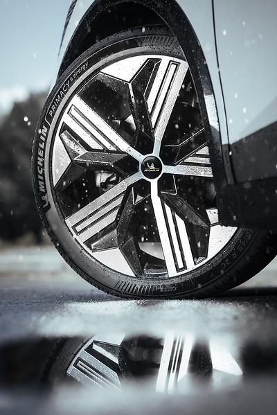 Michelin ra mắt hai dòng lốp mới, hướng tới cả xe xăng, hybrid và xe điện